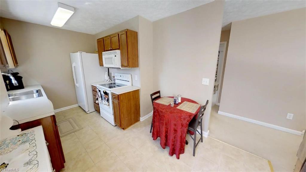 167 Stone Bridge Road Mount Airy, NC 27030 - Photo 7 of 23 Gallery Image 7