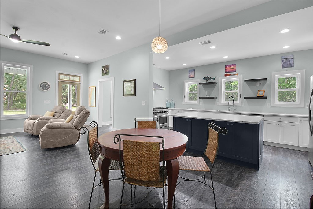 1269 Sea Way Northeast Townsend, GA 31331 - Photo 11 of 60