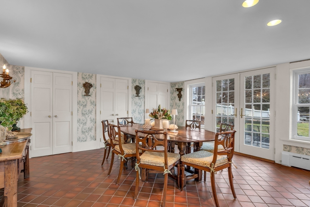 4 Lane Road Gloucester, MA 01930 - Photo 15 of 34