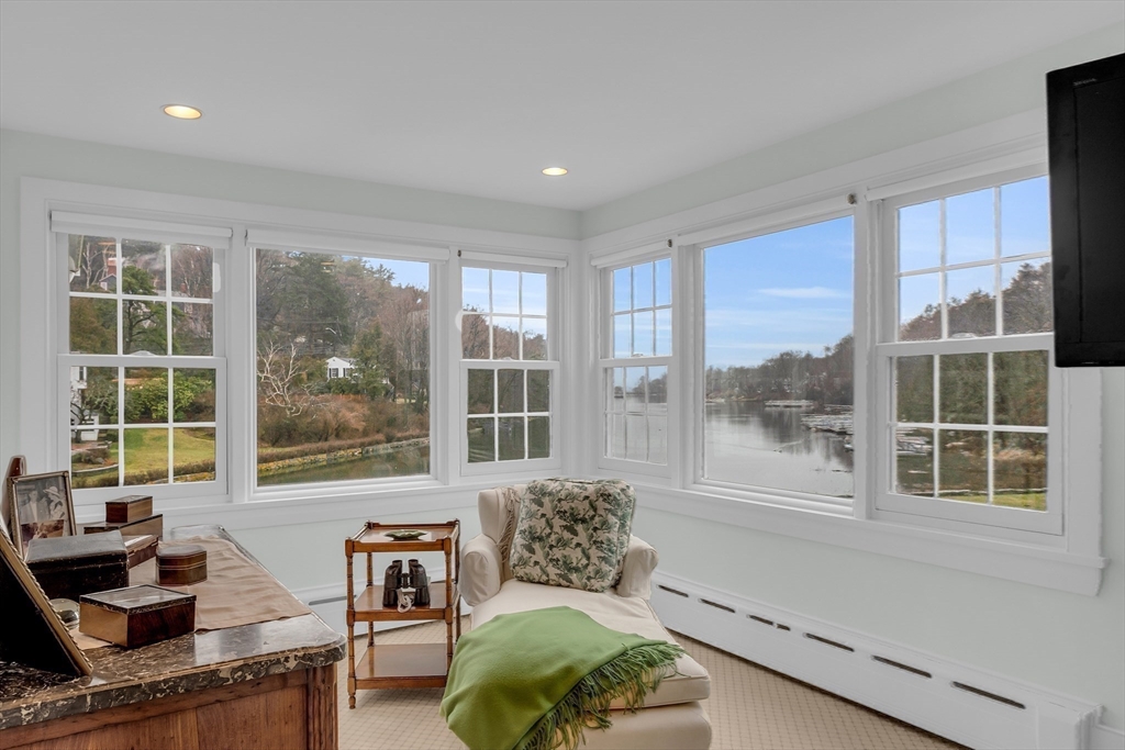 4 Lane Road Gloucester, MA 01930 - Photo 18 of 34