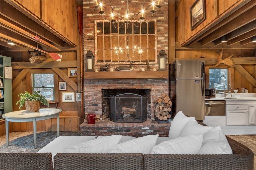 4 Lane Road Gloucester, MA 01930 - Photo 23 of 34