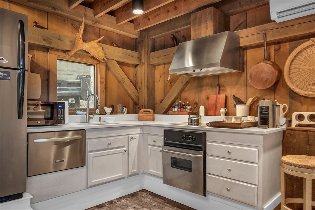 4 Lane Road Gloucester, MA 01930 - Photo 24 of 34