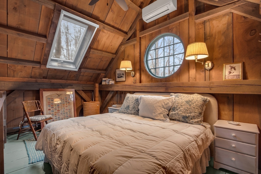 4 Lane Road Gloucester, MA 01930 - Photo 25 of 34