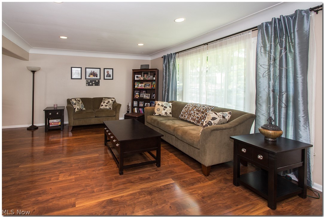 22475 Rye Road Beachwood, OH 44122 - Photo 2 of 33 Gallery Image 2