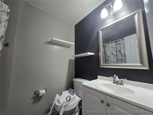 $1,400 | 1354 Camelot Drive, Fayetteville, NC 28304