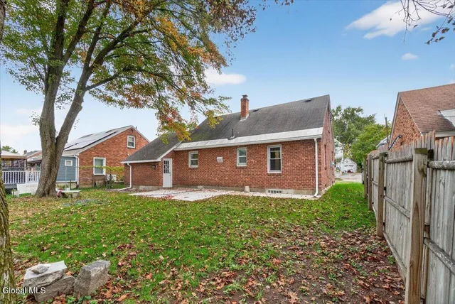 $279,900 | 1880 Broad Street, Schenectady, NY 12306