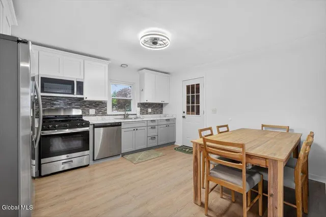 $279,900 | 1880 Broad Street, Schenectady, NY 12306