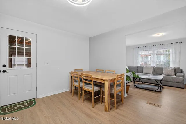 $279,900 | 1880 Broad Street, Schenectady, NY 12306