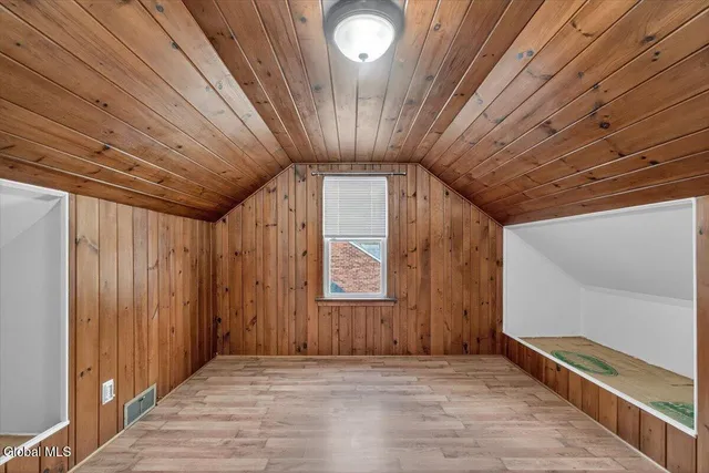 $279,900 | 1880 Broad Street, Schenectady, NY 12306