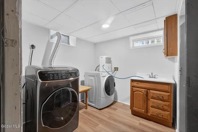 $279,900 | 1880 Broad Street, Schenectady, NY 12306