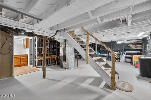 $279,900 | 1880 Broad Street, Schenectady, NY 12306