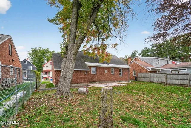 $279,900 | 1880 Broad Street, Schenectady, NY 12306