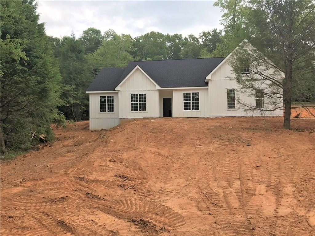 110 Knotty Pine Clarkesville, GA 30523 - Photo 1 of 1