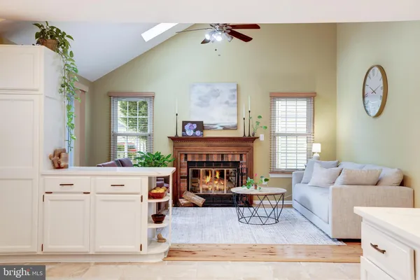 $3,600 | 22 Newland Court, Sterling, VA 20165