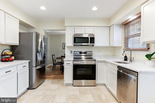 $3,600 | 22 Newland Court, Sterling, VA 20165