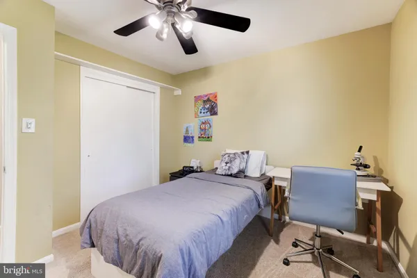 $3,600 | 22 Newland Court, Sterling, VA 20165