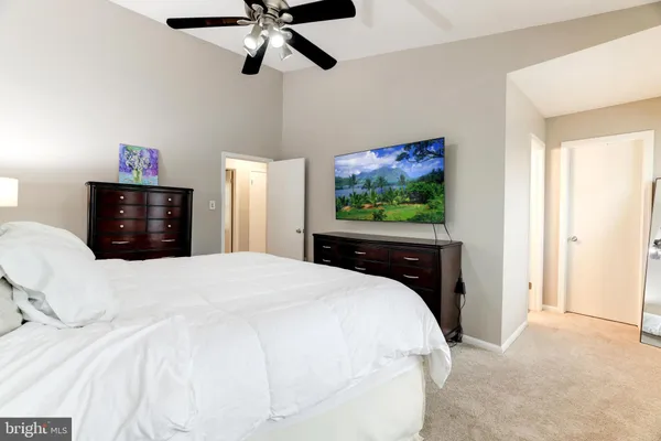 $3,600 | 22 Newland Court, Sterling, VA 20165