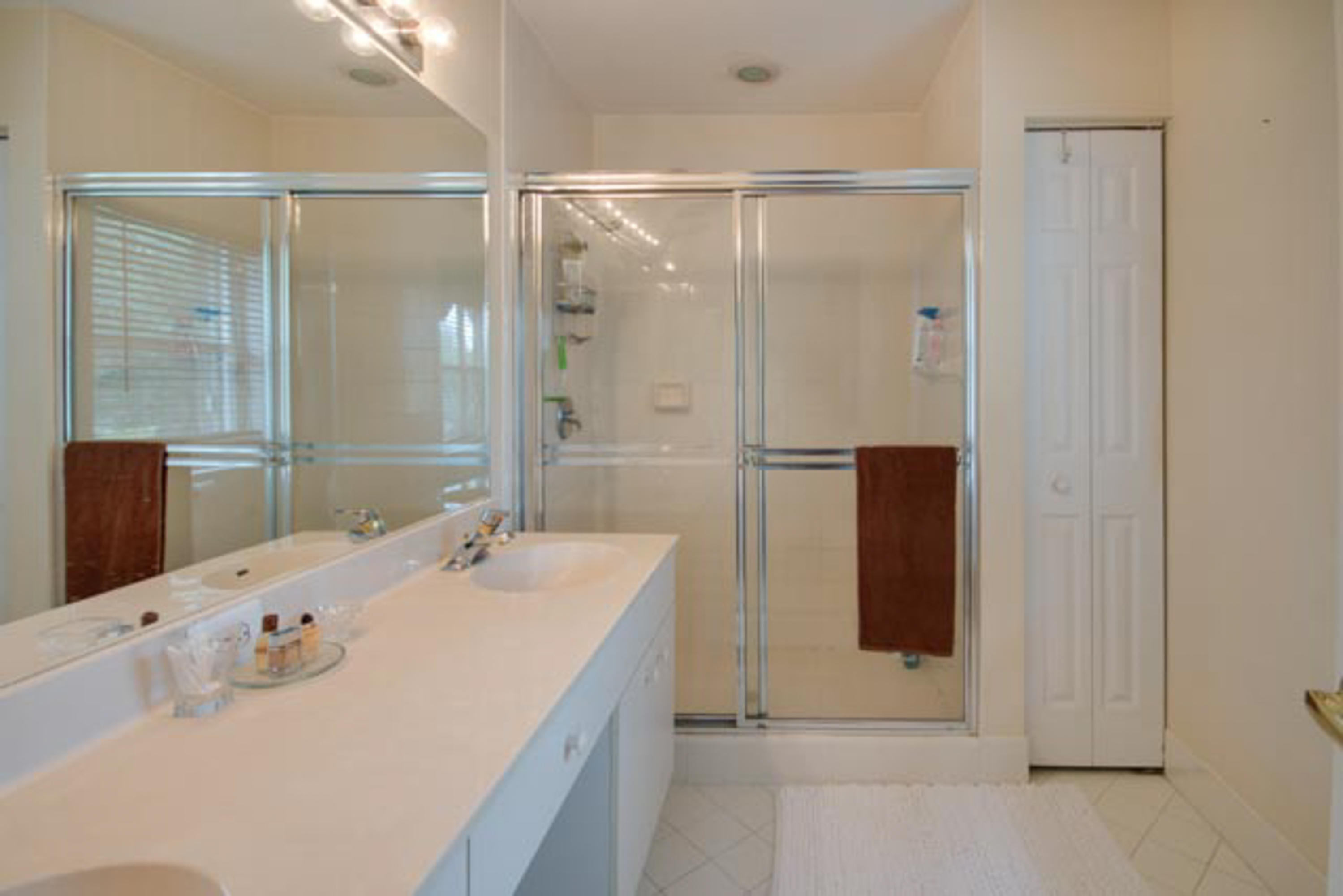 18182 Boca Way Drive Boca Raton, FL 33498 - Photo 15 of 17 Master Bath