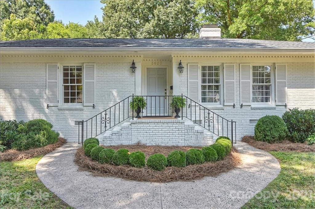 3623 Round Oak Road Charlotte, NC 28210 - Photo 2 of 34 Gallery Image 2