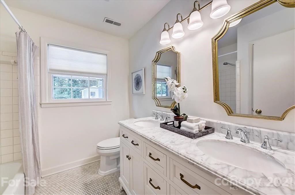 3623 Round Oak Road Charlotte, NC 28210 - Photo 22 of 34 Gallery Image 22
