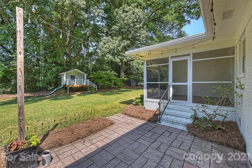 3623 Round Oak Road Charlotte, NC 28210 - Photo 28 of 34 Gallery Image 28