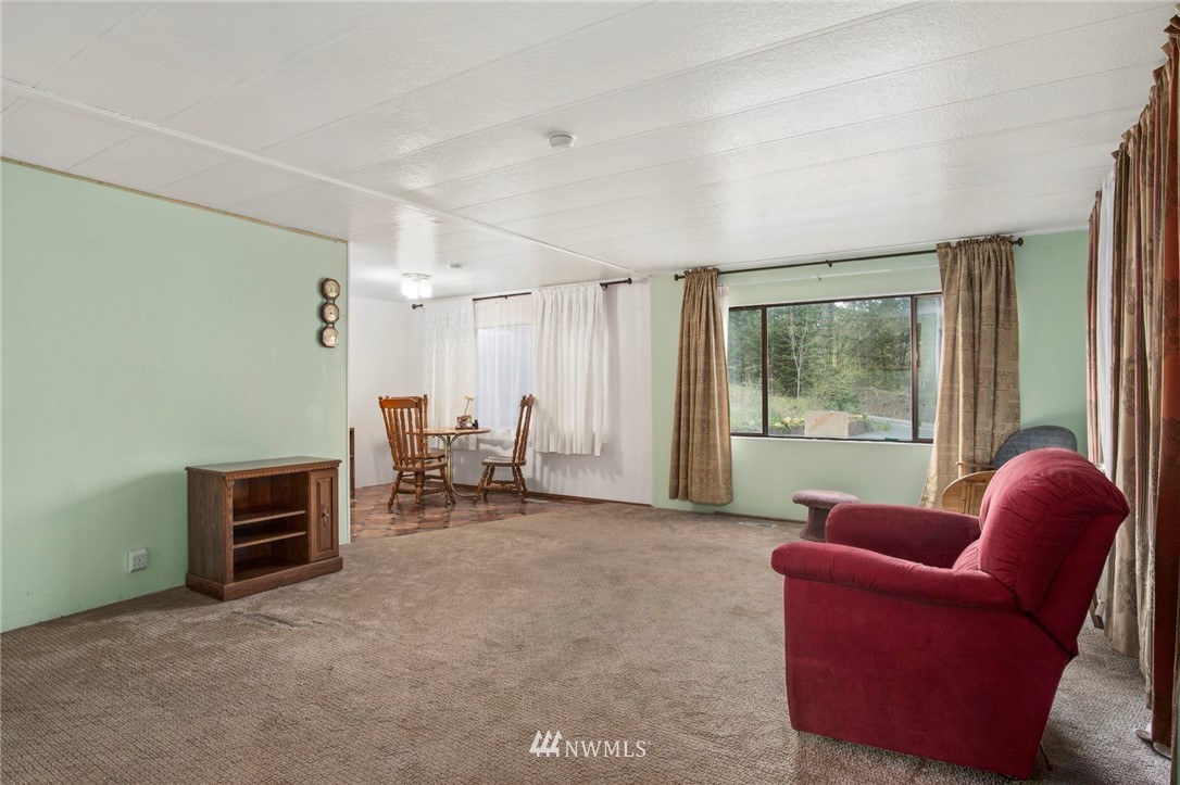 185 Awmiller Road Winlock, WA 98596 - Photo 4 of 15