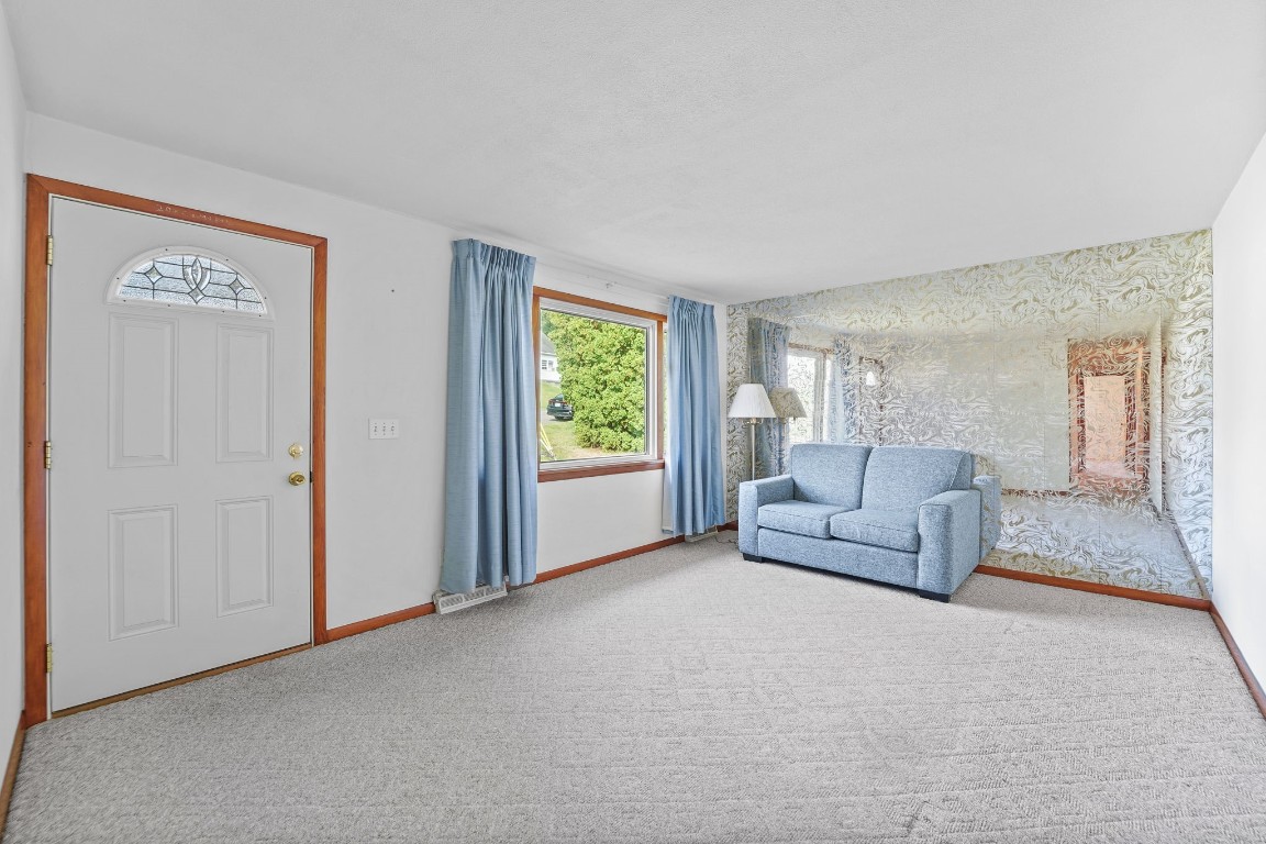 1124 Frost Road Endicott, NY 13760 - Photo 14 of 34 Gallery Image 14