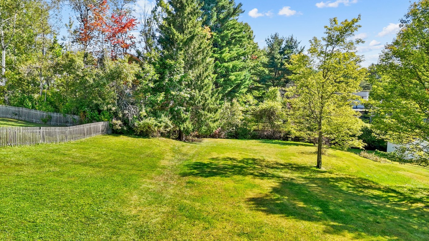 1124 Frost Road Endicott, NY 13760 - Photo 10 of 34 Gallery Image 10