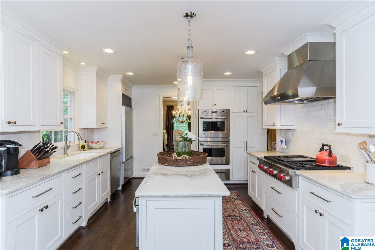 2931 Balmoral Road Birmingham, AL 35223 - Photo 6 of 35