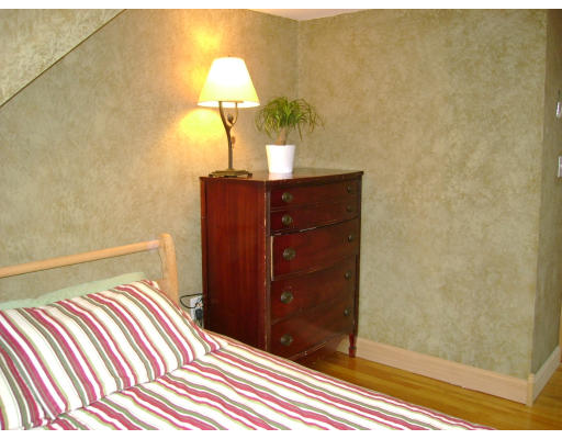2 Seminary Street, Unit 4 Boston, MA 02129 - Photo 6 of 7 Gallery Image 6