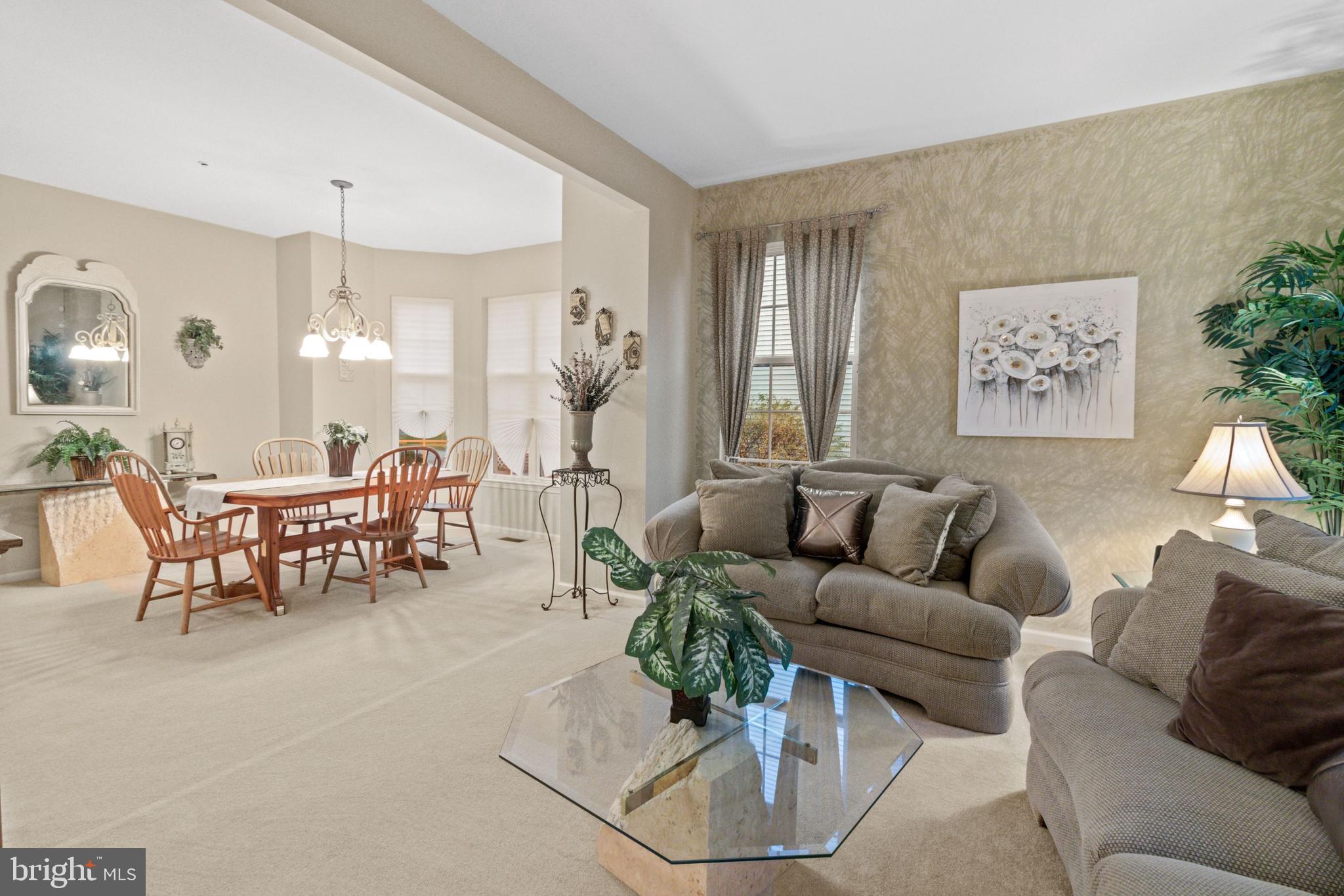 49 Valentine Road Warminster, PA 18974 - Photo 15 of 44 Living Room