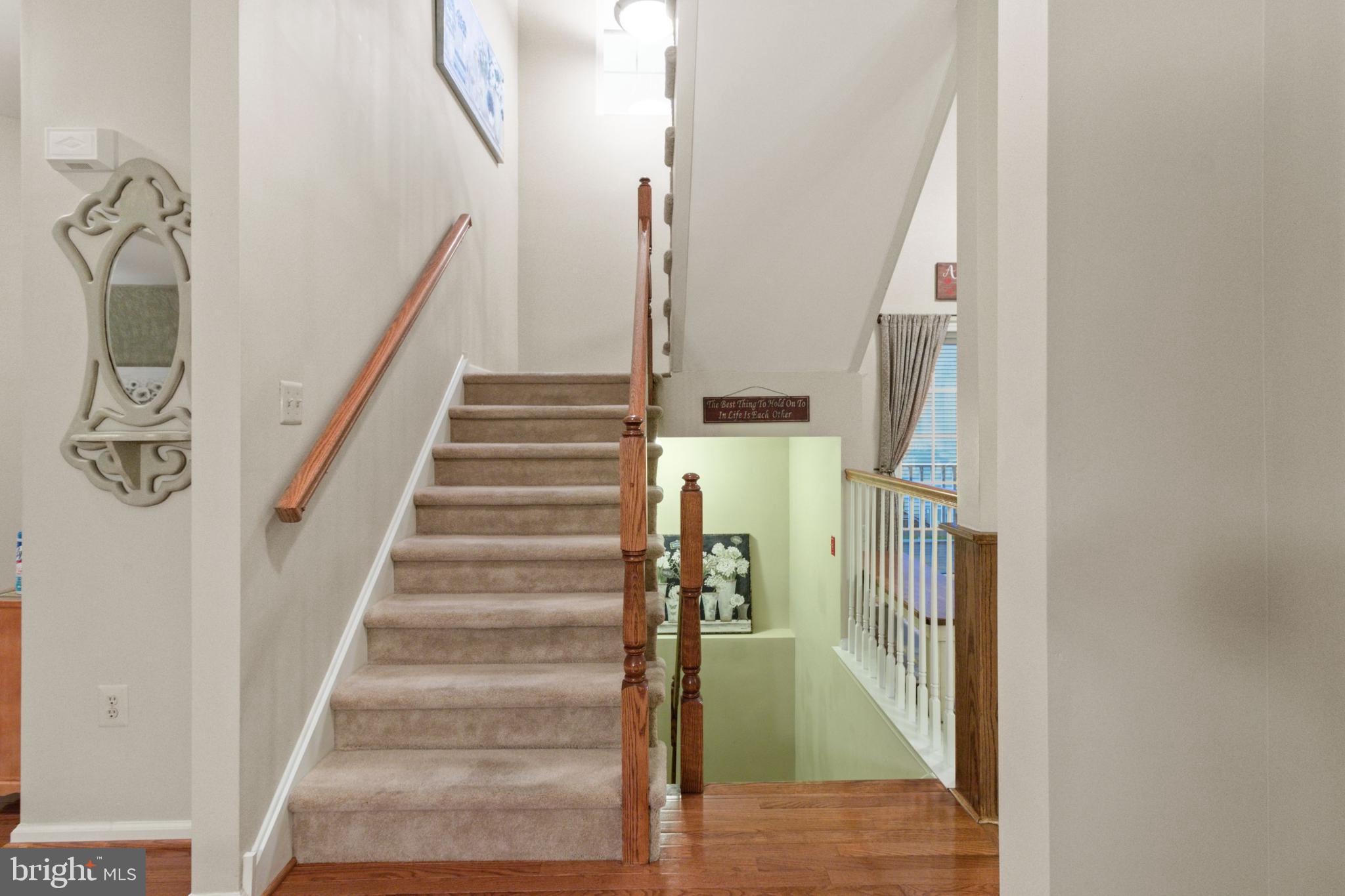 49 Valentine Road Warminster, PA 18974 - Photo 22 of 44 Stairwell