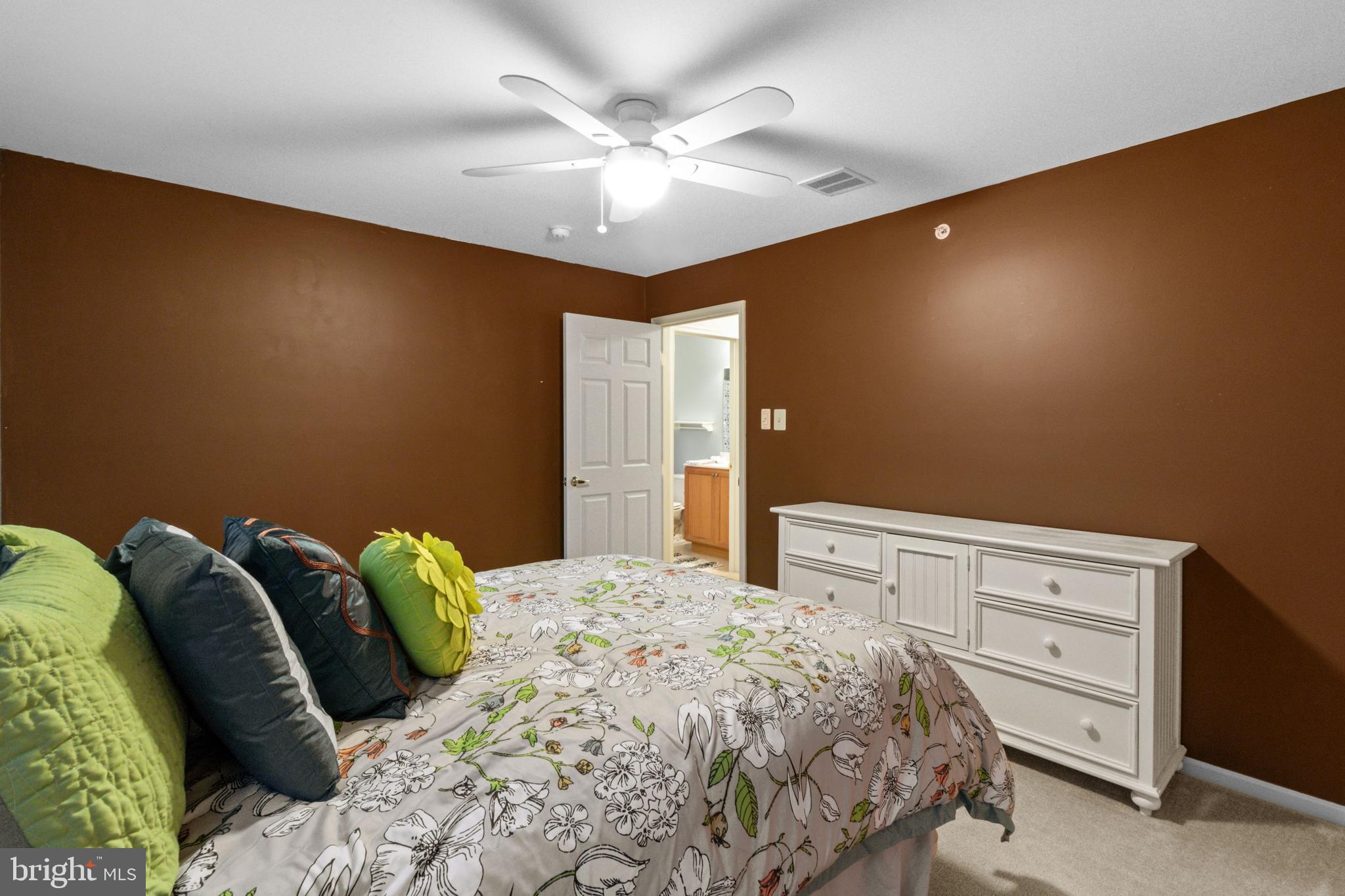 49 Valentine Road Warminster, PA 18974 - Photo 30 of 44 Bedroom #2