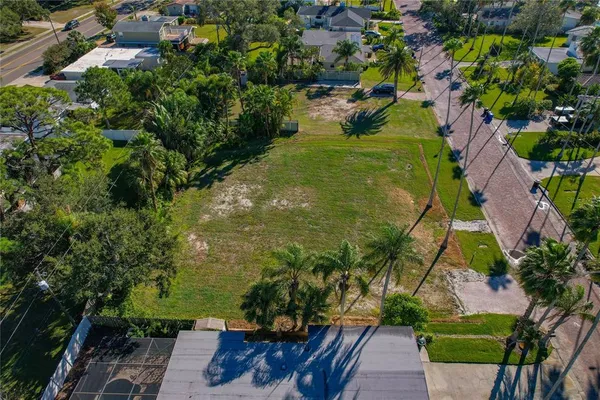 $587,000 | 1645 Santa Barbara Drive, Dunedin, FL 34698