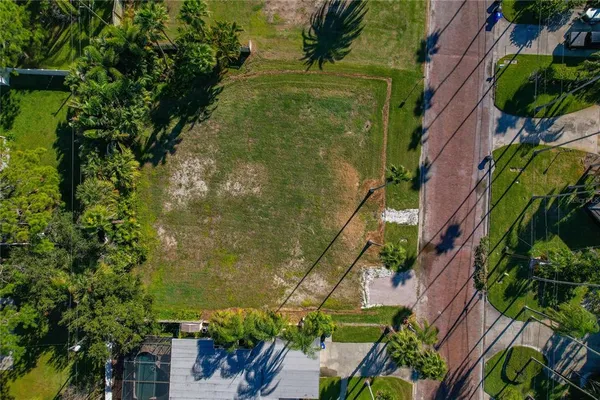 $587,000 | 1645 Santa Barbara Drive, Dunedin, FL 34698