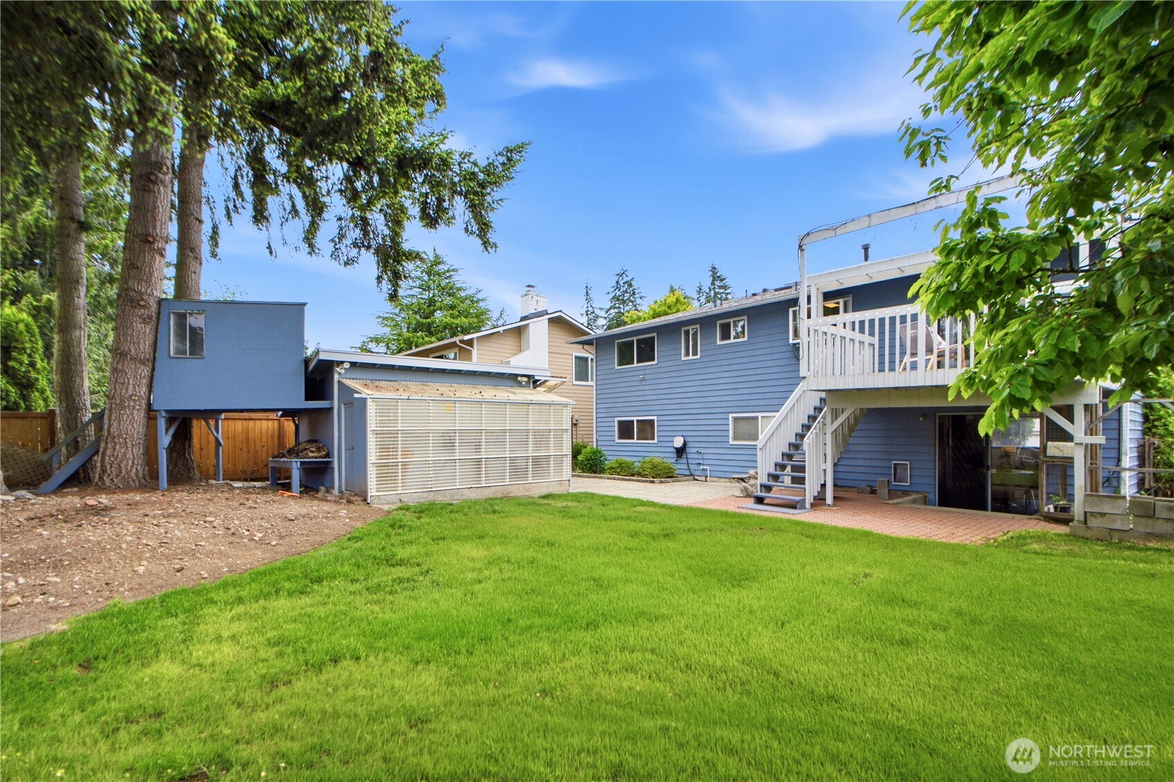1727 Anacortes Avenue Northeast Renton, WA 98059 - Photo 28 of 31