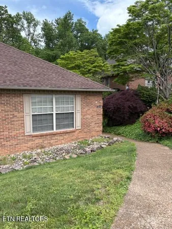 $2,100 | 213 C Brentwood Way, Kingston, TN 37763