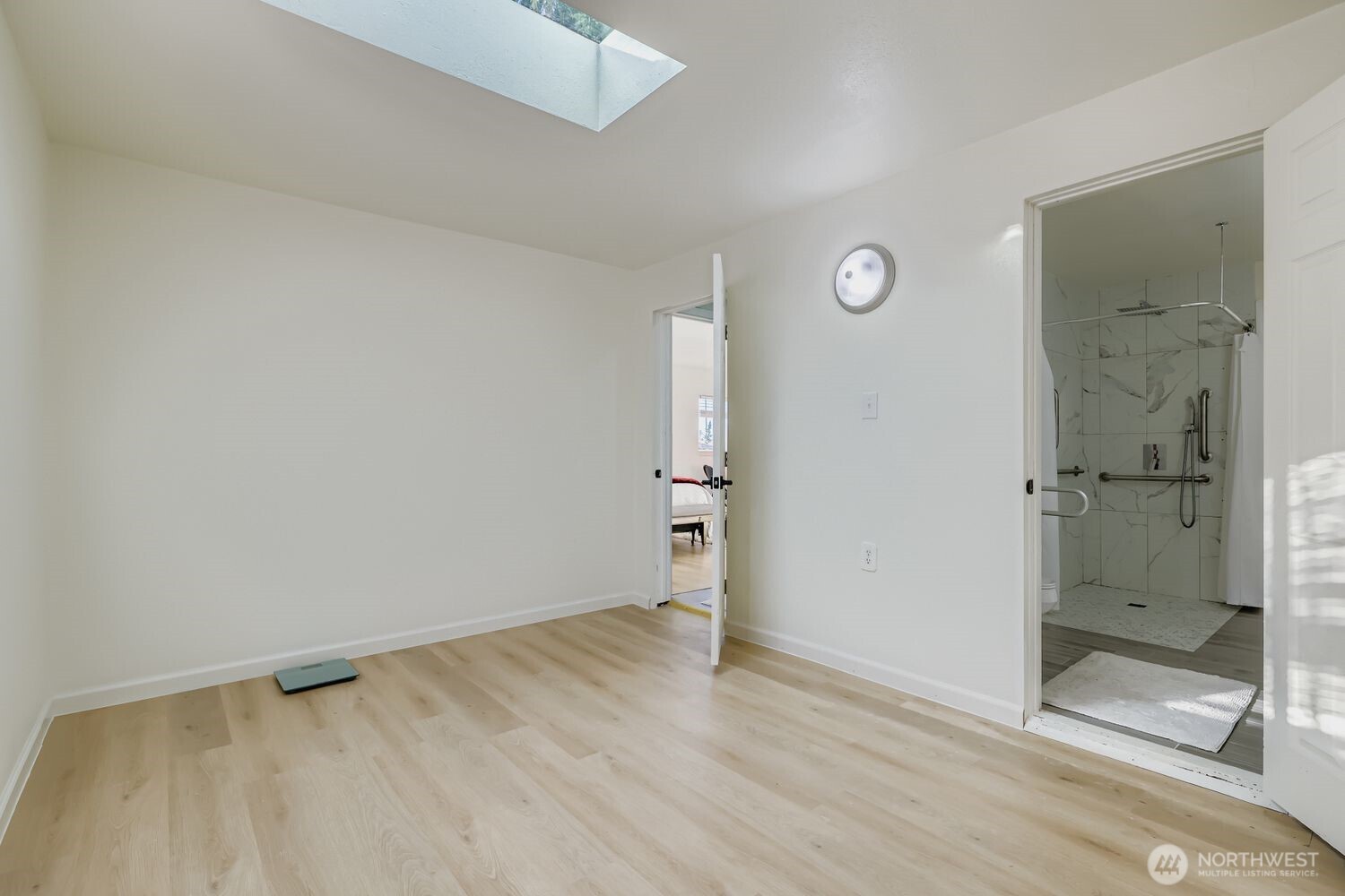 17926 73rd Avenue West Edmonds, WA 98026 - Photo 22 of 40 a view of an empty room