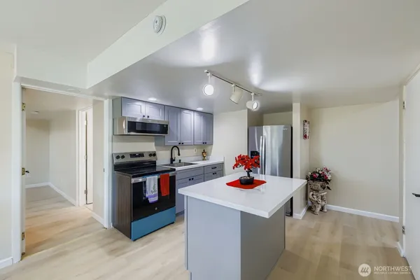 $1,650,000 | 17926 73rd Avenue West, Edmonds, WA 98026