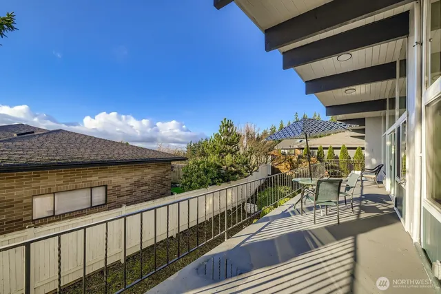 $1,650,000 | 17926 73rd Avenue West, Edmonds, WA 98026