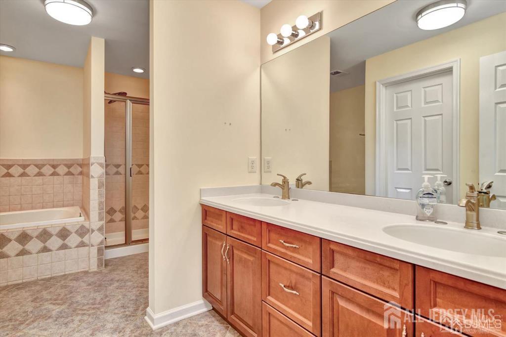 248 River Road Piscataway, NJ 08854 - Photo 13 of 17
