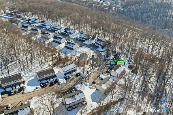 $160,000 | 107 Woodland Drive, Unit B, Montville, CT 06382