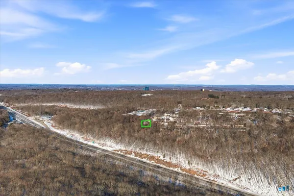 $160,000 | 107 Woodland Drive, Unit B, Montville, CT 06382