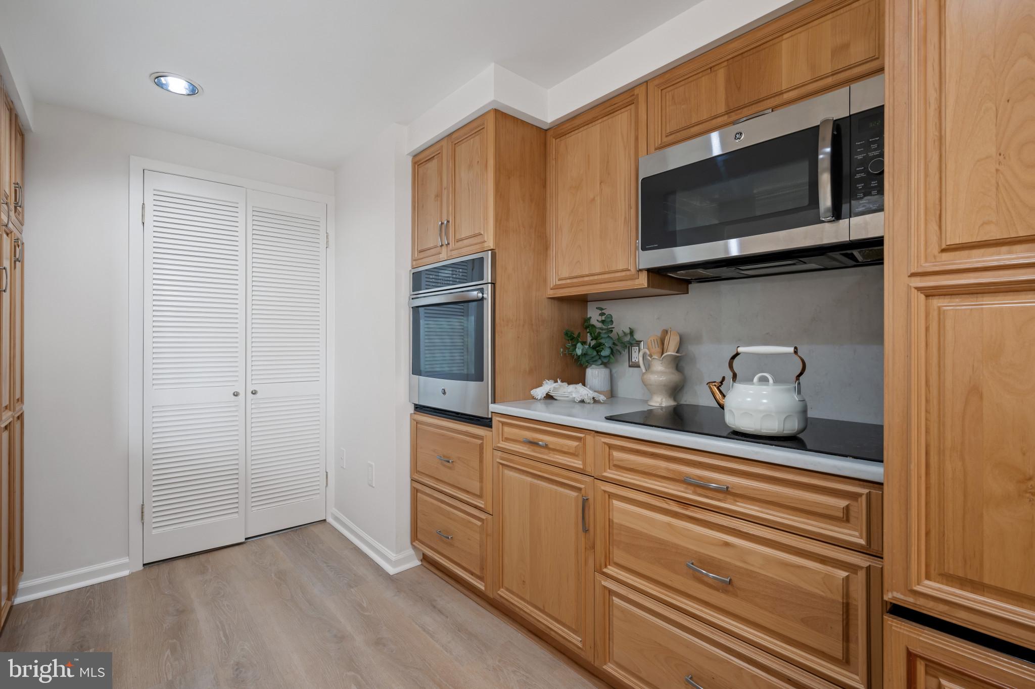 930 Astern Way, Unit 609 Annapolis, MD 21401 - Photo 17 of 47 Kitchen