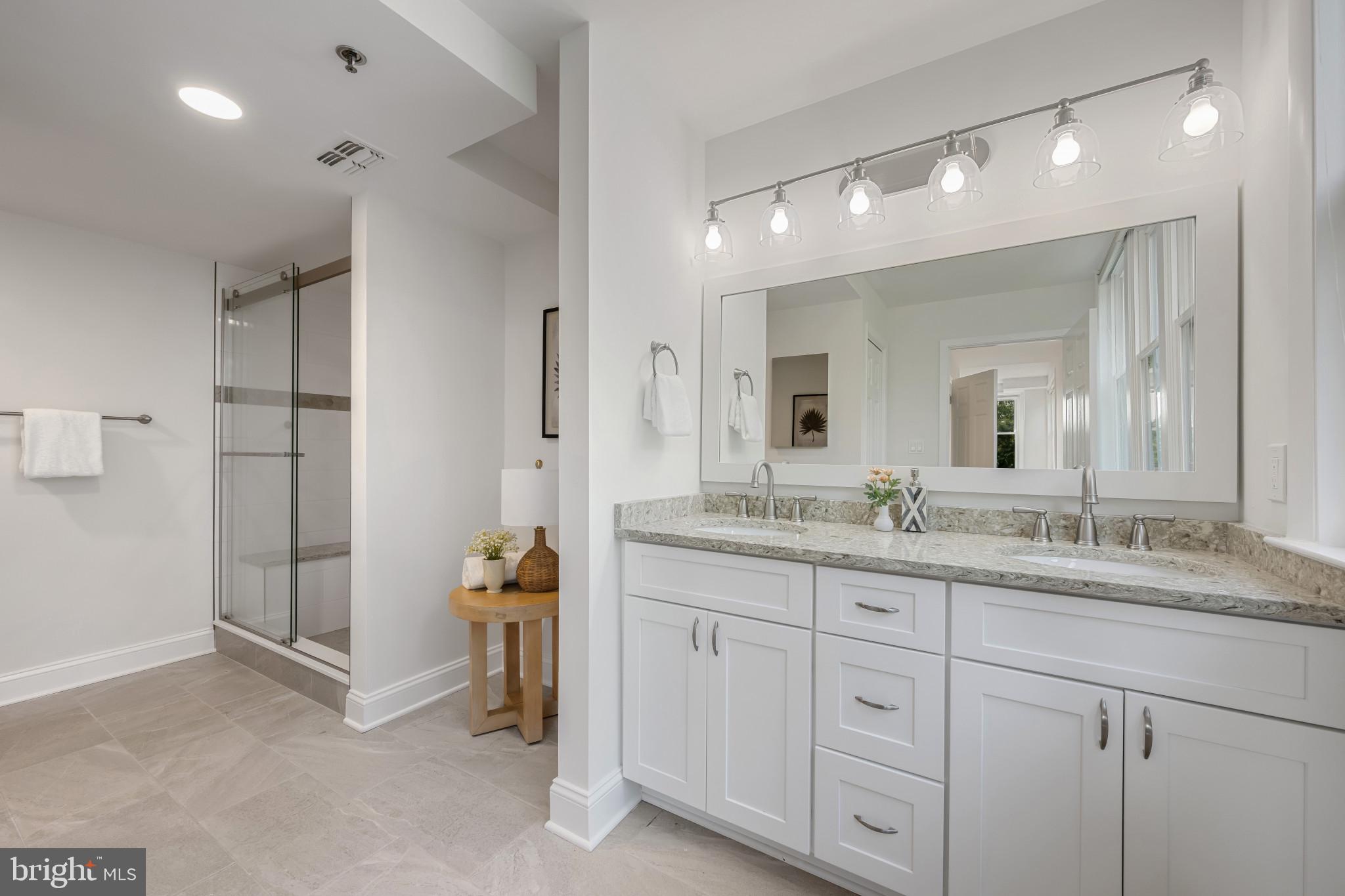 930 Astern Way, Unit 609 Annapolis, MD 21401 - Photo 29 of 47 Primary Bath