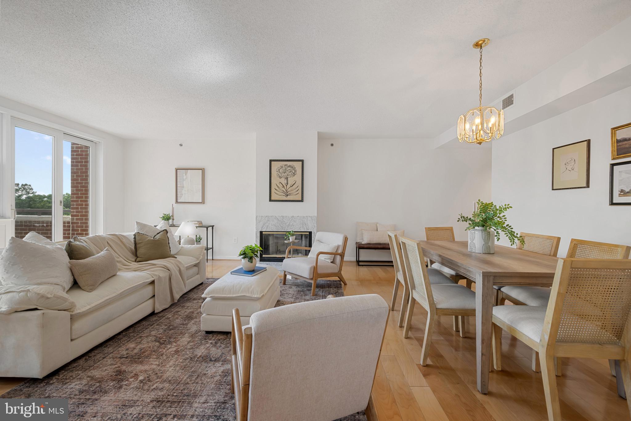 930 Astern Way, Unit 609 Annapolis, MD 21401 - Photo 9 of 47 Living & Dining Rooms