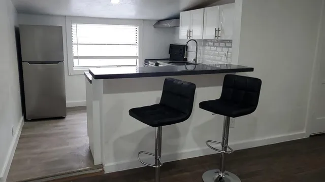 $1,790 | 1947 Madison Street, Unit 1, Hollywood, FL 33020