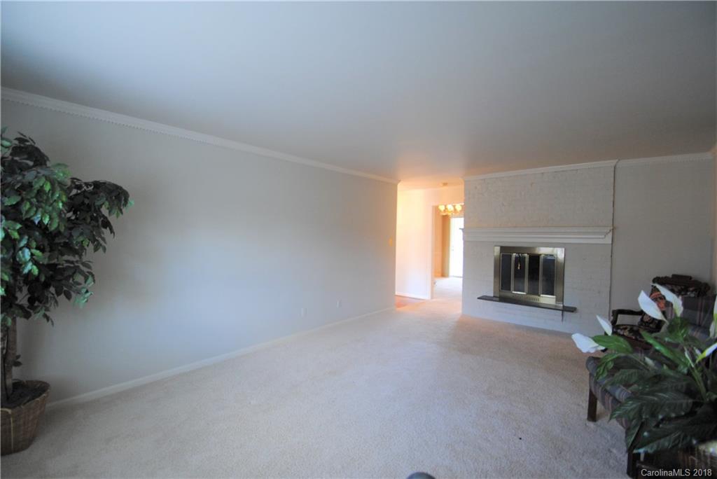 3524 Colony Road Charlotte, NC 28211 - Photo 3 of 30 Gallery Image 3