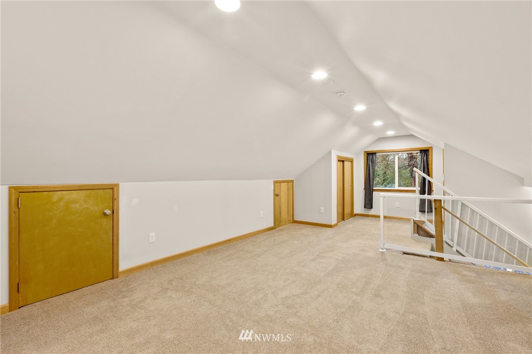 18645 Renton-Maple Valley Road Maple Valley, WA 98038 - Photo 22 of 30 an empty room with windows