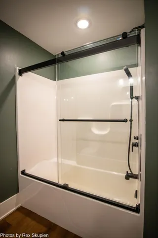 $1,185,000 | 17090 Kenowa Avenue, Kent City, MI 49330